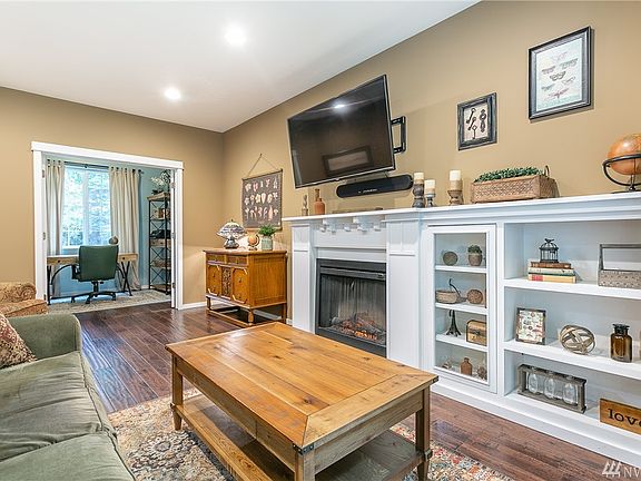 5th image of 124 Polo Park Dr