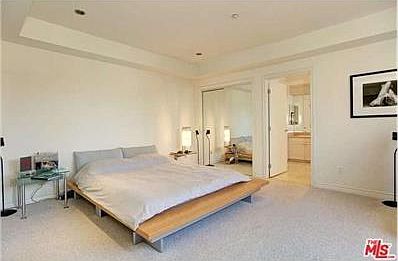 5th image of 11921 Dorothy St #Penthouse 2