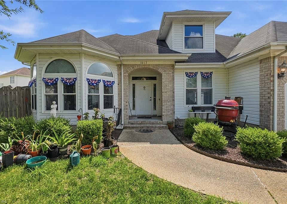 1st image of 3217 Marengo Dr