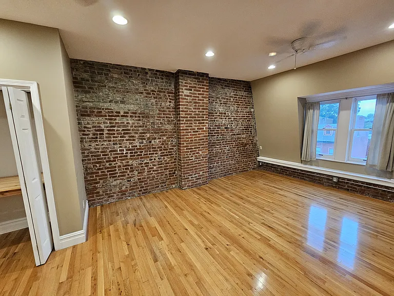 1012 Allen Ave #3 — Photo 16