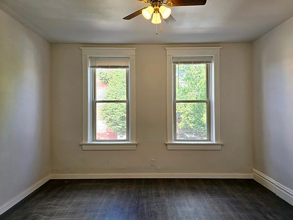 5th image of 3748A Minnesota Ave