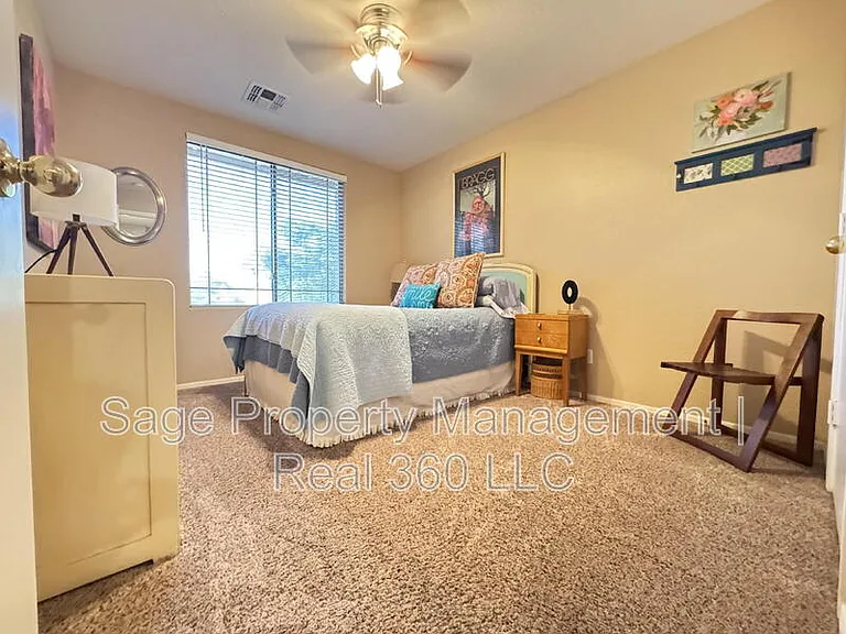 4283 E Shannon St — Photo 19