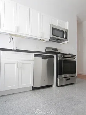 Rented by City Connections Realty | media 5