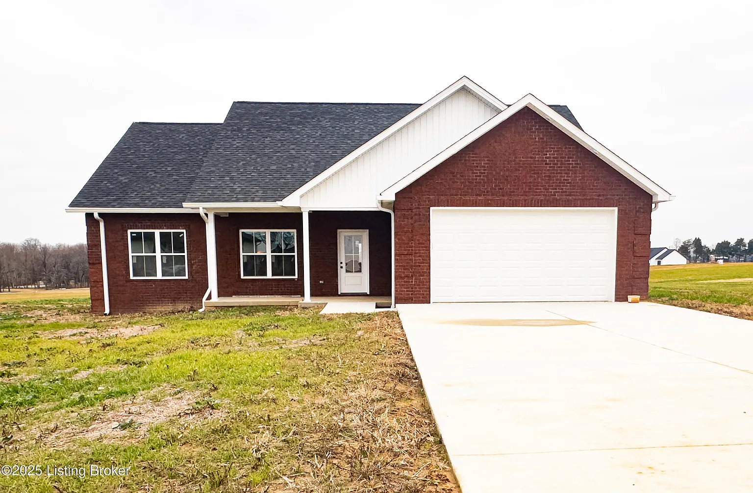 320 Blane Dr photo 1