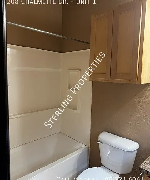 208 Chalmette Dr #1 — Photo 20