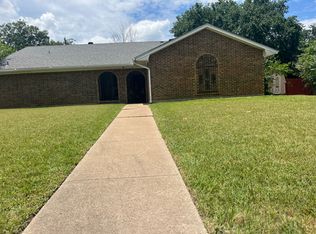 6016 Meredith Ln, Edgecliff Village, TX 76134