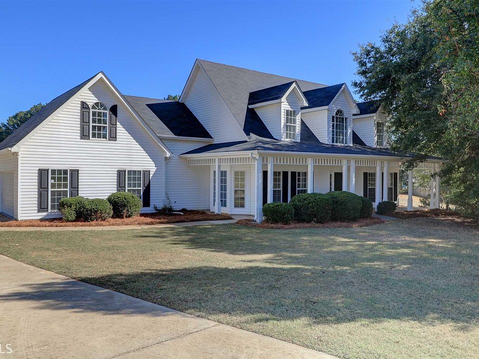 1st image of 205 Abigaile Ct
