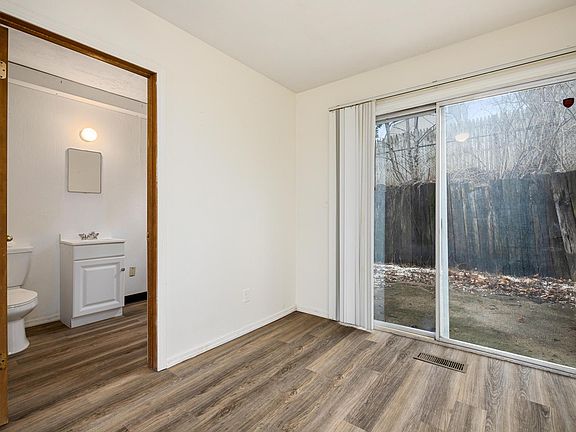 2nd image of 1333 W Jeth Ct