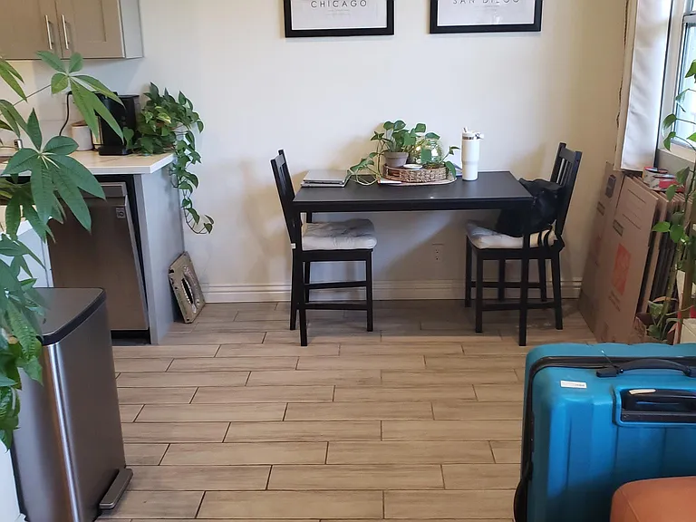 2111 E Bermuda St #7 — Photo 4