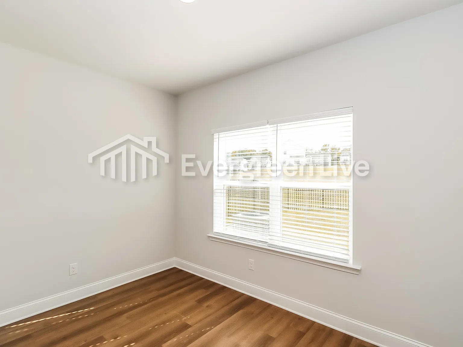 3 bed, 2.0 bath, 1779 sqft, $1,795 — Photo 4
