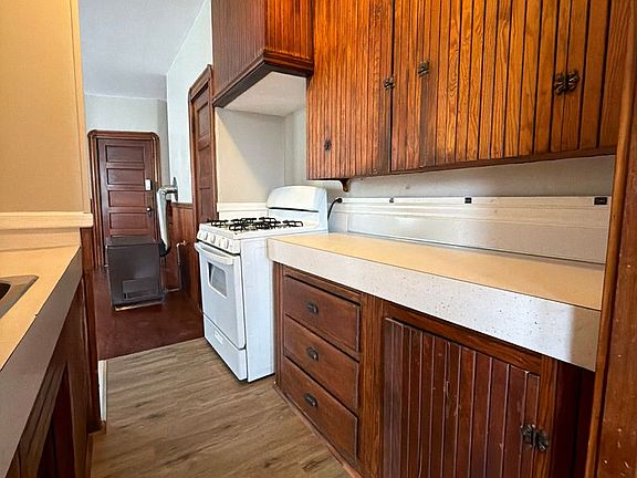 3rd image of 46 Princeton St #3E