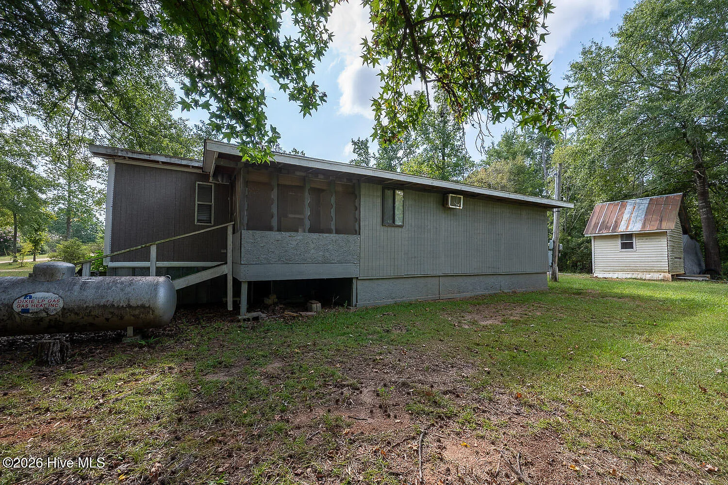 3 bed, 3.0 bath, $1,500 — Photo 3
