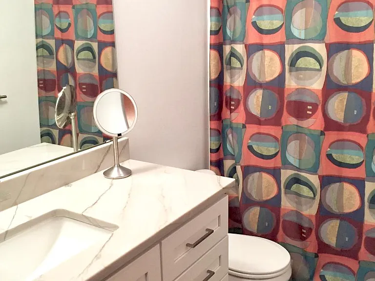 Bedroom 1 - Bathroom