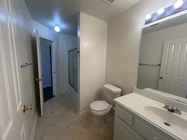 3406 Founders Trl — Photo 18