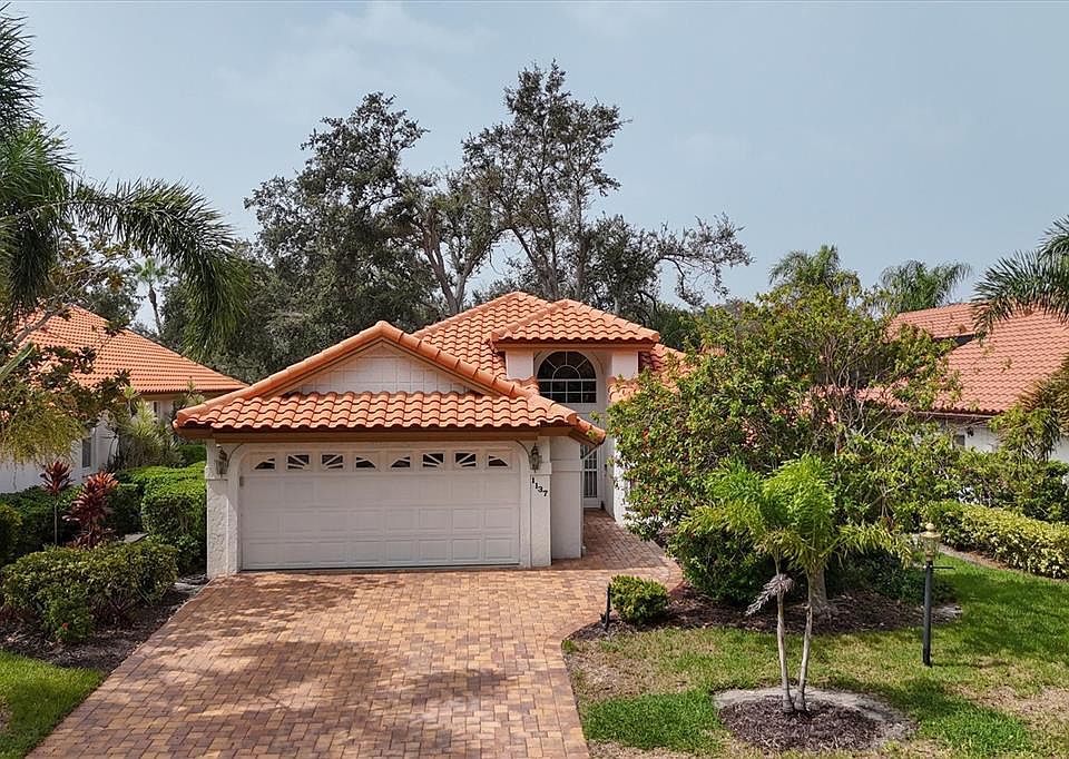 1st image of 1137 Harbor Town Way