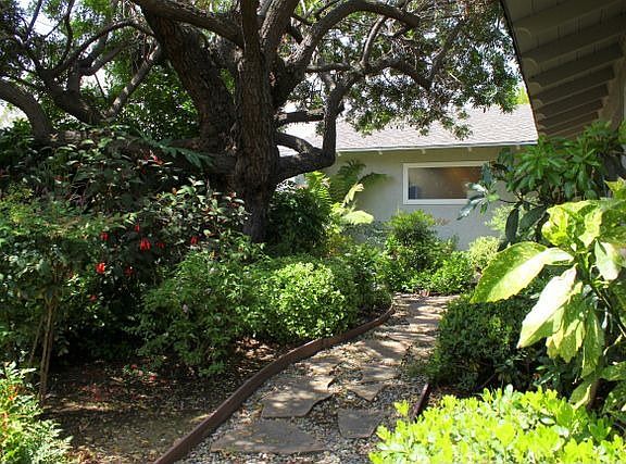 4th image of 1151 Oak Knoll Ter