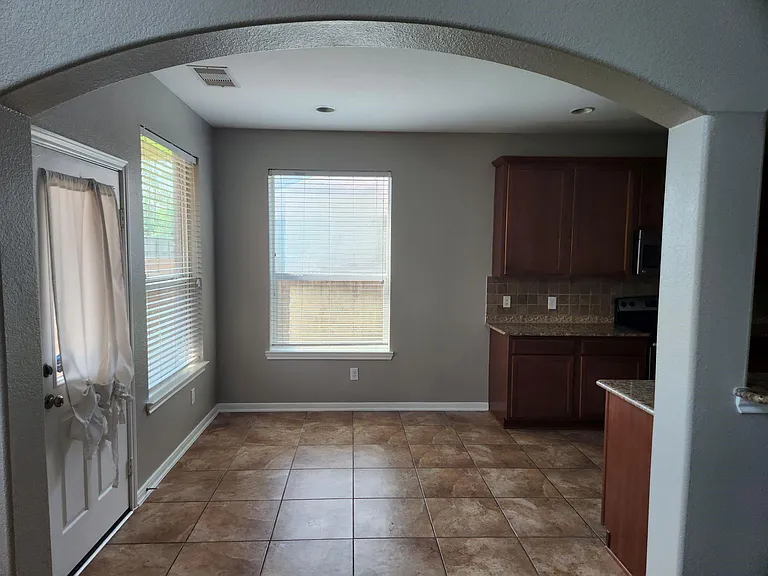 20676 Oakhurst Meadows Dr — Photo 11