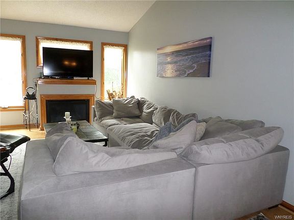 5th image of 11 Keph Dr APT 6