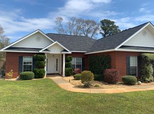 201 Fountain Crest Dr, Enterprise, AL 36330