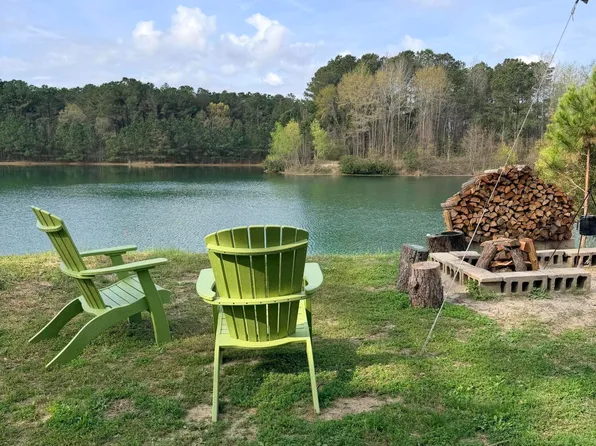 536 Magnolia School Road, Washington, NC 27889