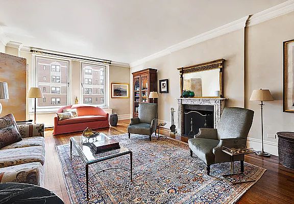 2nd image of 1112 Park Ave #11A