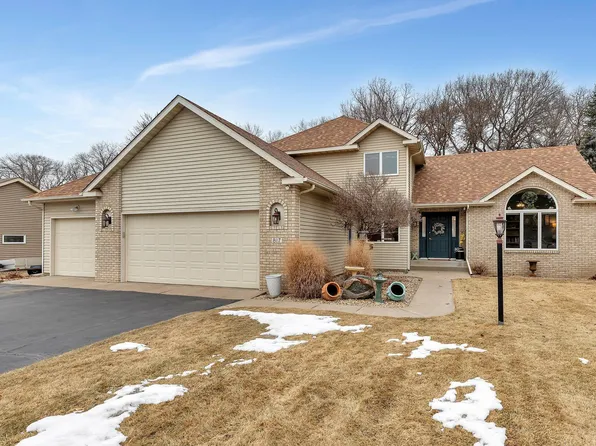 817 9th St N, Sartell, MN 56377