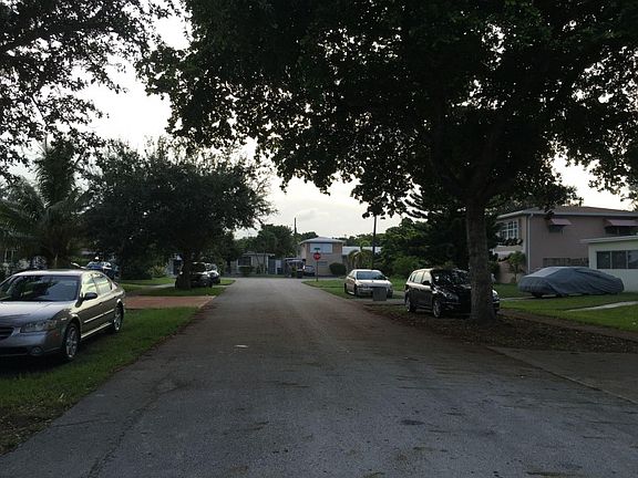 4th image of 115 NE 123rd St