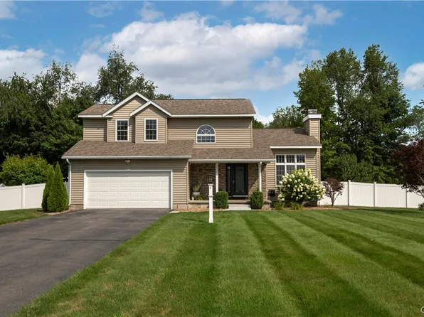 5930 Fairway Ln, Rome, NY 13440