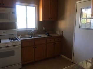 328 N Orange Ave, Rialto, CA 92376