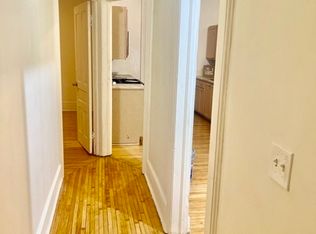 1916 S Sawyer Ave #2R, Chicago, IL 60623