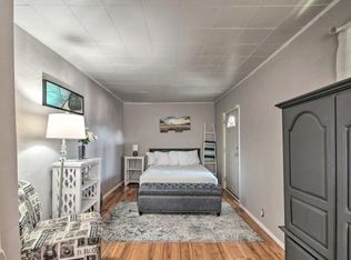 614 Cutler Ave NW #B, Albuquerque, NM 87102