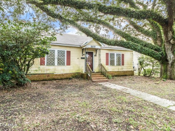 309 5th St, Abbeville, LA 70510