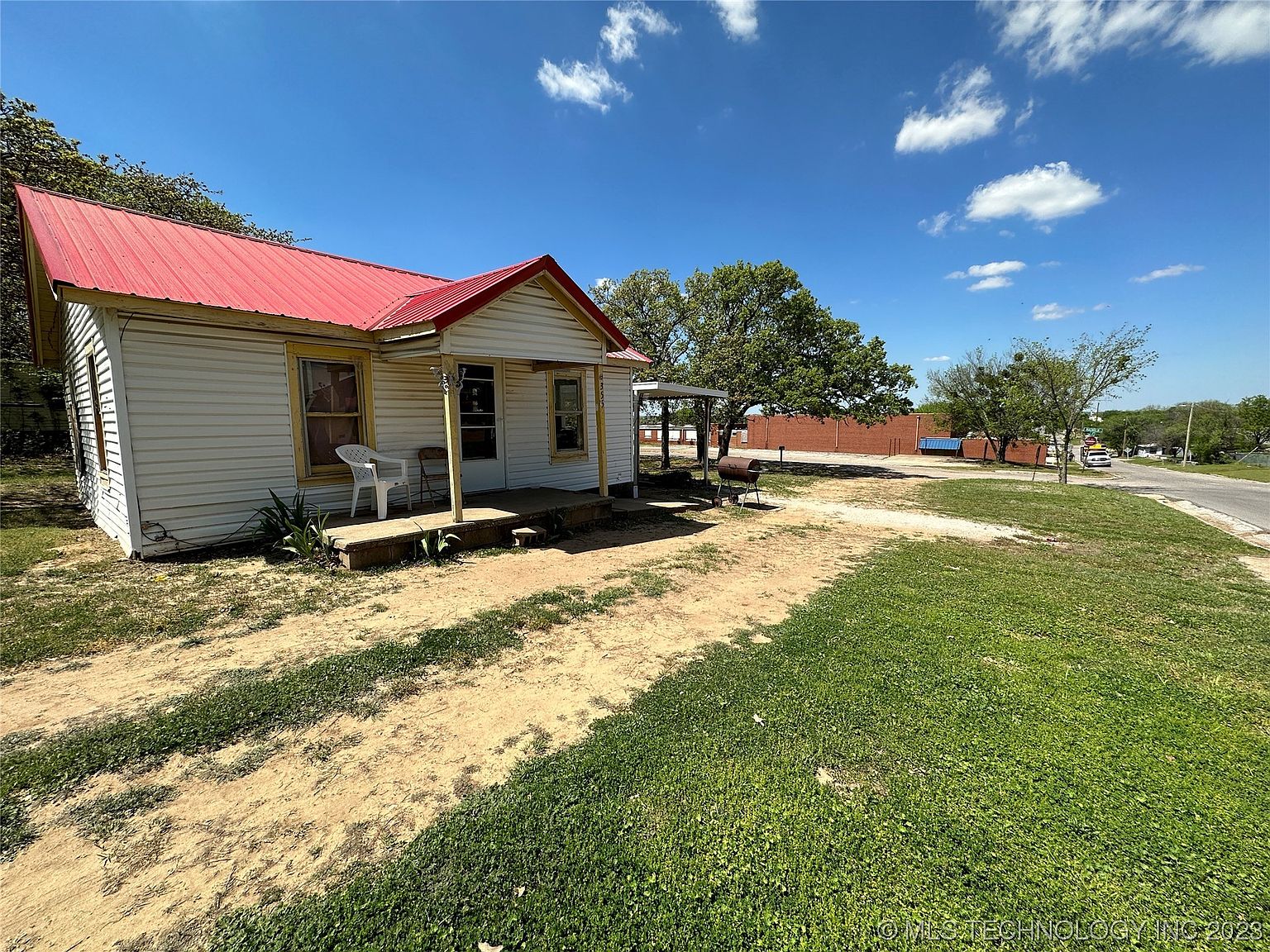 355 6th St, Healdton, OK 73438 Zillow