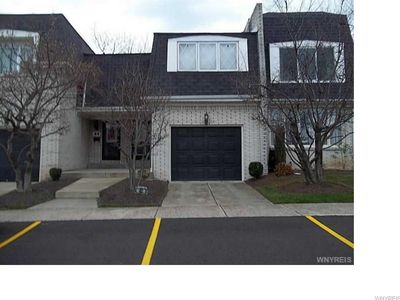42 Harrogate Sq, Amherst, NY, 14221