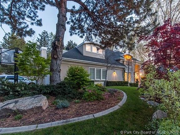 3rd image of 6335 S Vintage Oak Ln