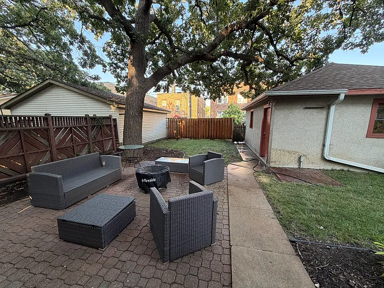 3523 Fremont Ave S — Photo 36