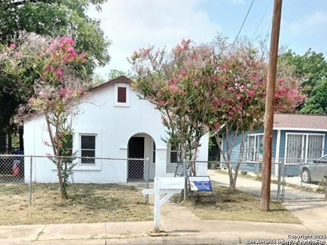 1st image of 511 KING AVE