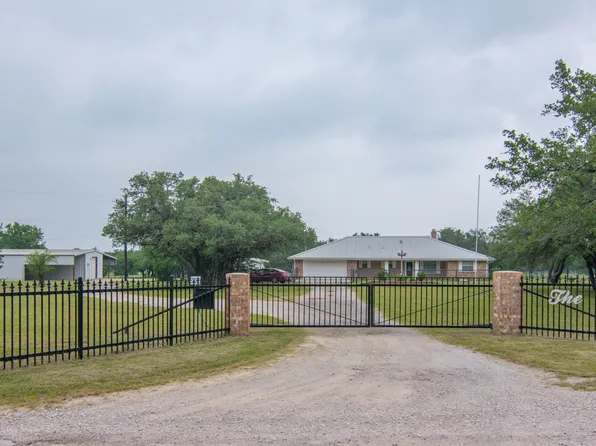 125 Circle P Heights Rd, Brownwood, TX 76801