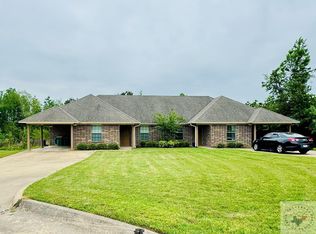 10-12 Pinto Cir, Texarkana, TX 75503
