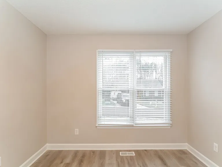 3505 Iron Sight Ct — Photo 9