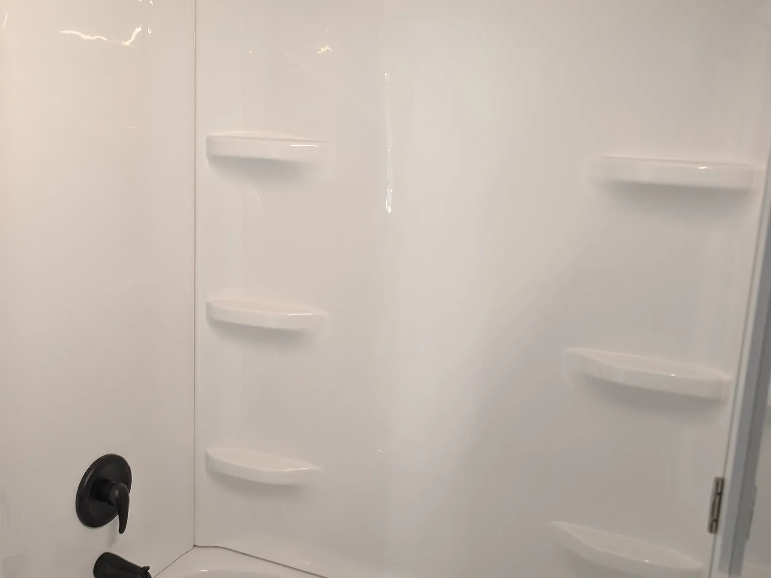 2 bed, $1,100 — Photo 2
