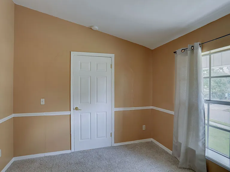 5212 Abelia Dr — Photo 16