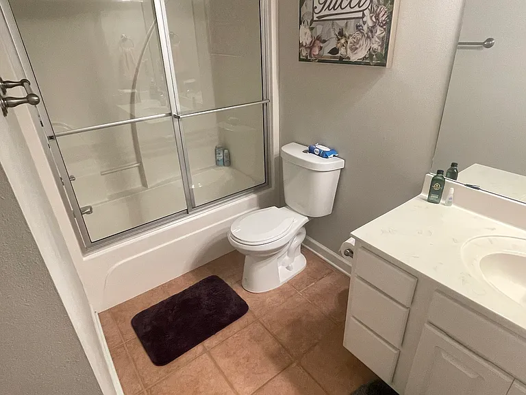 Upstairs bathroom