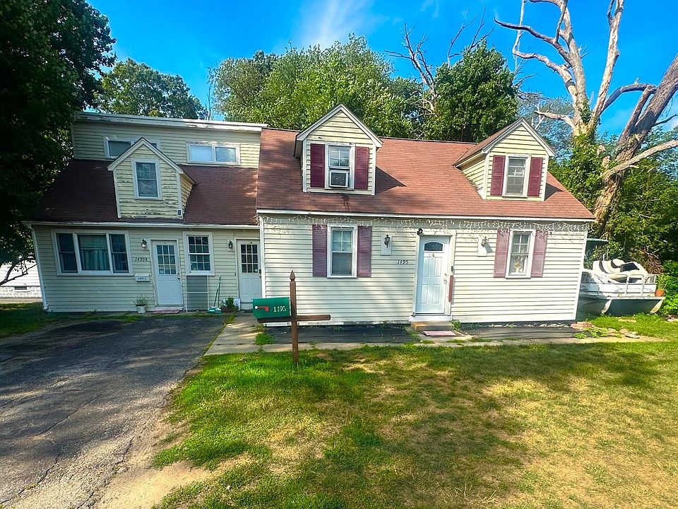 1st image of 1495 Grafton Rd
