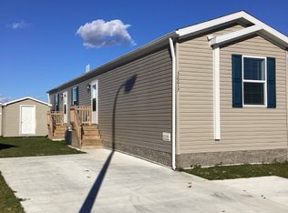 32617 Lewis Ct #53, New Haven, MI 48048