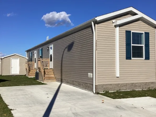 Estimated Payments From 1 300 | 32617 Lewis Ct #53, New Haven, MI 48048