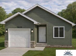 7809 N 94th Cir, Omaha, NE 68122