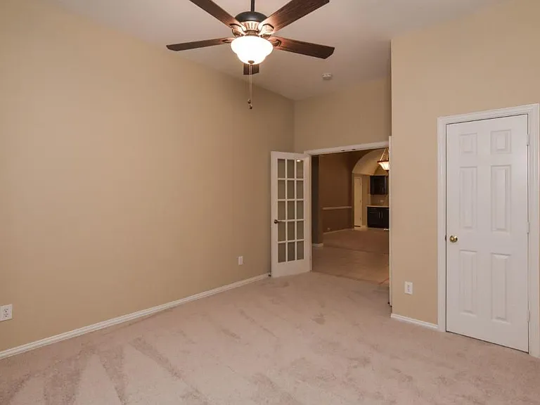 2471 Loch Haven Ct — Photo 14