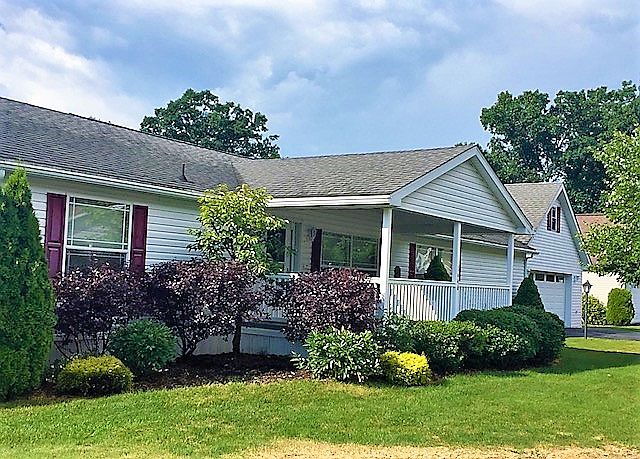 1446 Jonathan Drive