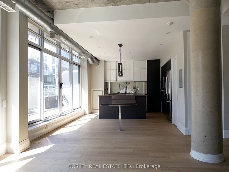 20 Stewart St #703 — Photo 4